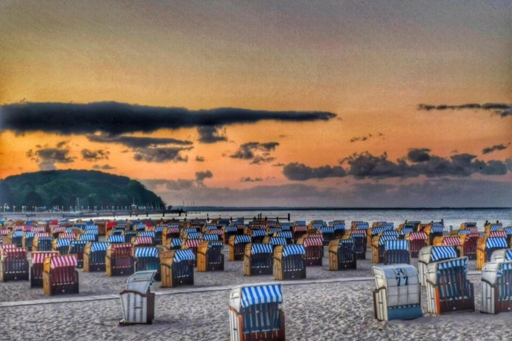 Obj 84 Meerblick Fewo Fuer 2 Bis 3 Personen Strandnah, Wlan Lübeck Kültér fotó